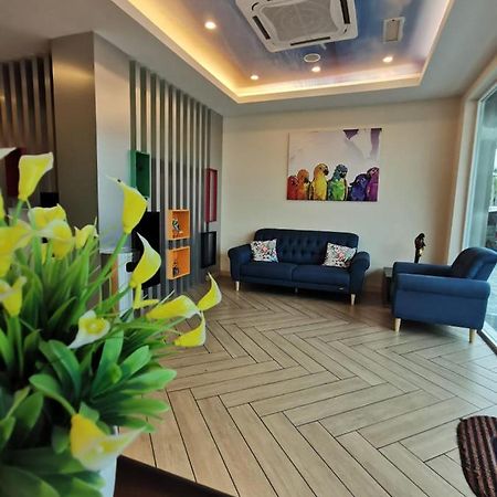 Capital Express Hotel Kota Kinabalu Kültér fotó