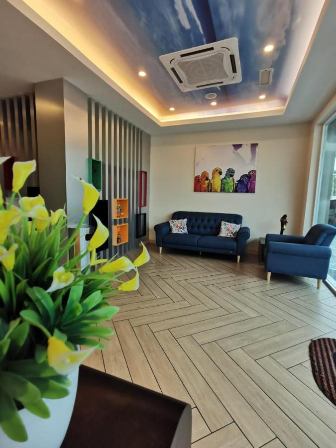 Capital Express Hotel Kota Kinabalu Kültér fotó