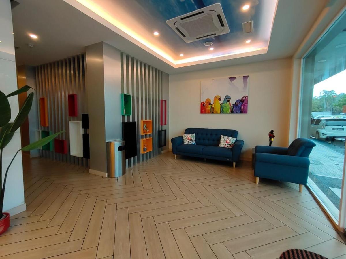 Capital Express Hotel Kota Kinabalu Kültér fotó